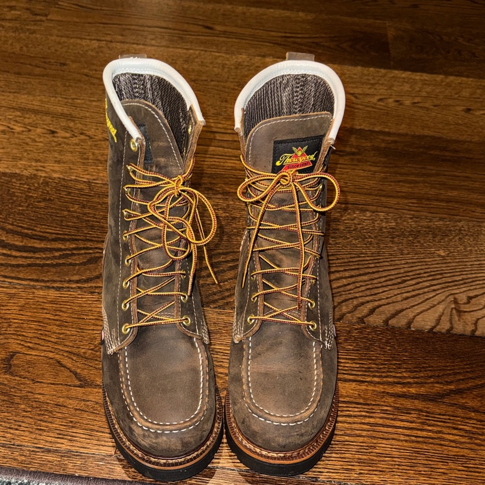 Men's Brown Leather Boots - Picture 8 of 9